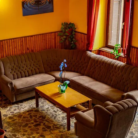 Vakacio Ueduelo Aparthotel Révfülöp