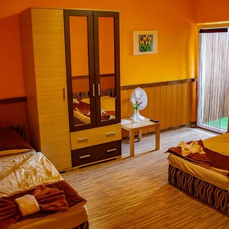 Aparthotel Vakacio Ueduelo Révfülöp