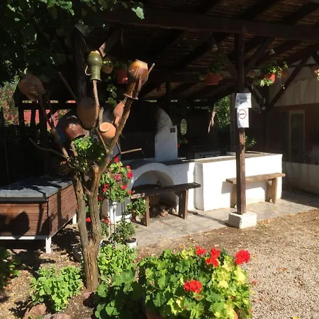 Apart Otel Vakacio Ueduelo 3*