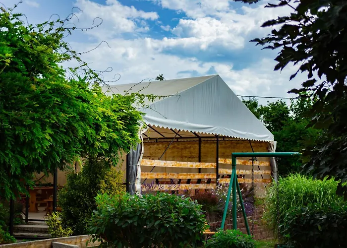 Vakáció üdülő Apartmanhotel 3*